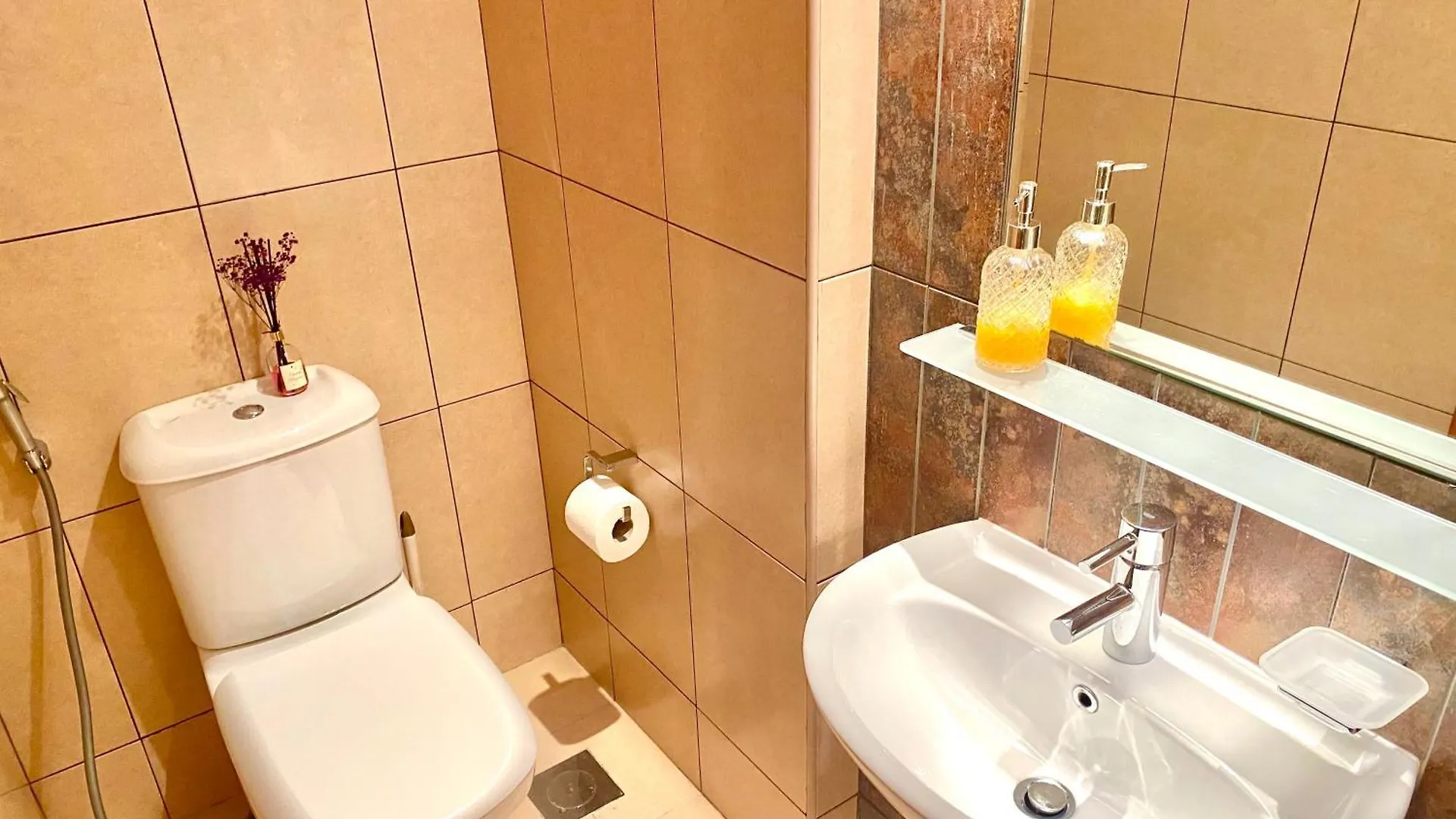 Top Floor Luxury Apartment With Beautiful Views Αμπού Ντάμπι